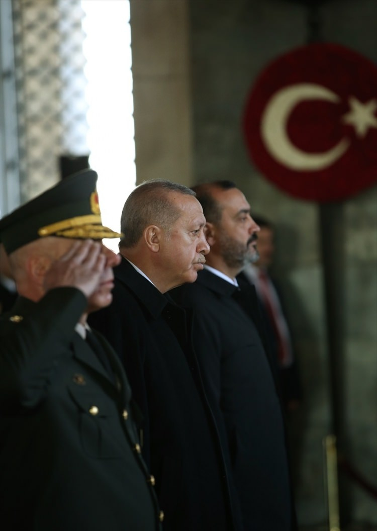 Devlet erkanı Anıtkabir'de! Atatürk, Anıtkabir'de anıldı 2