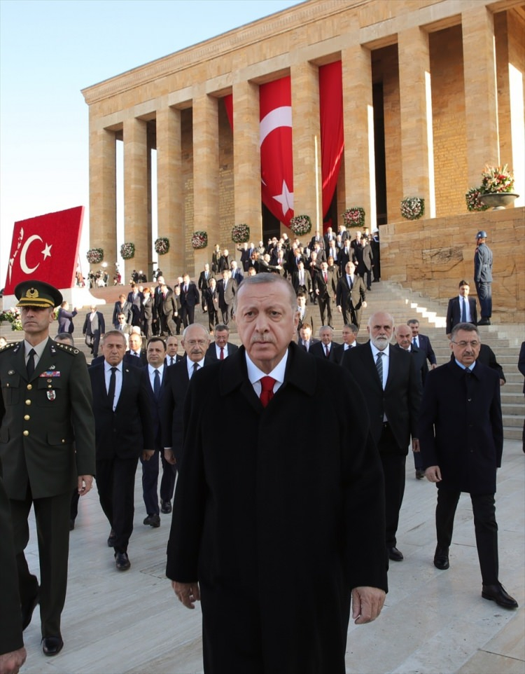 Devlet erkanı Anıtkabir'de! Atatürk, Anıtkabir'de anıldı 9