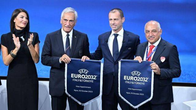 UEFA, EURO 2032 için Türkiye'nin önerdiği 10 stadı resmen duyurdu, İşte o statlar 1