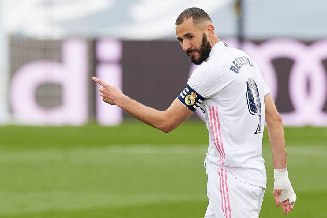 Yıldız futbolcu Karim Benzema, İsrail paylaşımı sonrası Fransa tarafından şok suçlama ile karşı karşıya kaldı 10