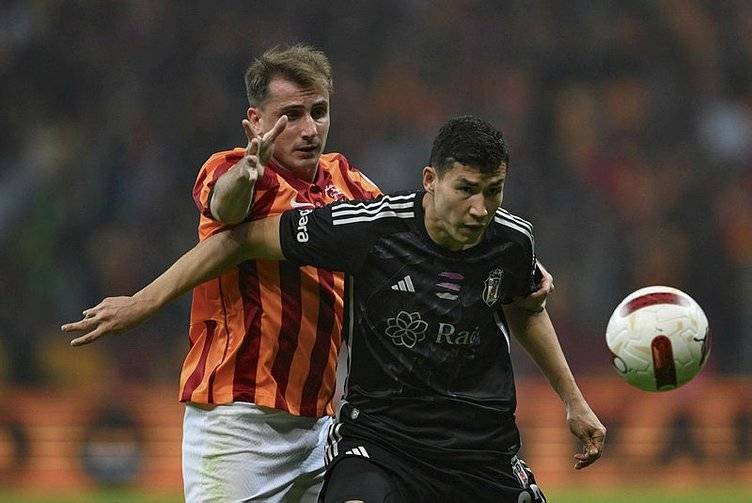 Erman Toroğlu, Galatasaray, Beşiktaş maçı sonrası Cüneyt Çakır için olay iddialarda, VAR kayıtları için çarpıcı açıklamalarda bulundu 4