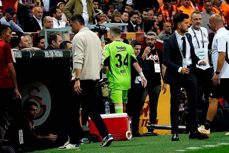 Erman Toroğlu, Galatasaray, Beşiktaş maçı sonrası Cüneyt Çakır için olay iddialarda, VAR kayıtları için çarpıcı açıklamalarda bulundu 8