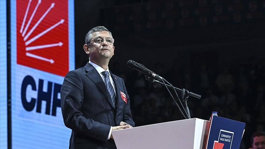 CHP genel başkanlığına seçilen Özgür Özel'in A takımı belli oldu, Listede İmamoğlu krizi çıktı 3