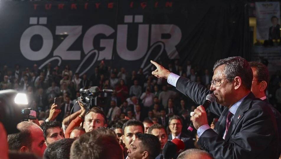 CHP'de kongre sonrası kaos yaşanıyor! Kılıçdaroğlu'nun devrilmesinin ardından harekete geçtiler! 1