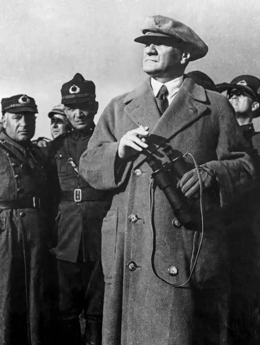 Büyük Önder Atatürk'ün ebediyete intikalinin 85'inci yılı: Saygıyla, rahmetle anıyoruz 6