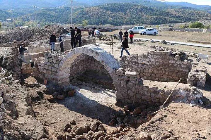 Kazıdıkça yenisi çıkıyor! Tüm dünyanın gözü Karadeniz'deki 600 yıllık sırda! 14