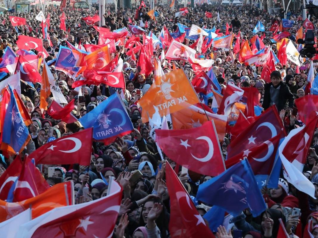 AK Parti aday belirleme çalışmalarına hız verdi, adaylar bu yöntemlerle belirlenecek! Üç dönem kuralı ile ilgili kritik karar! 6