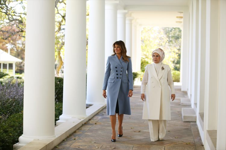 Emine Erdoğan ve Melania Trump bir araya geldi 1
