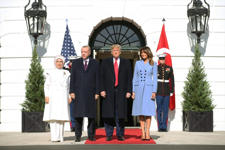 Emine Erdoğan ve Melania Trump bir araya geldi 16