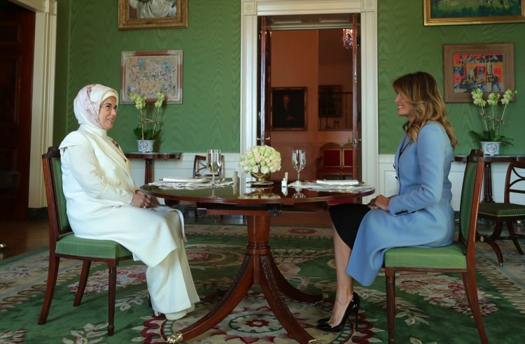 Emine Erdoğan ve Melania Trump bir araya geldi 3