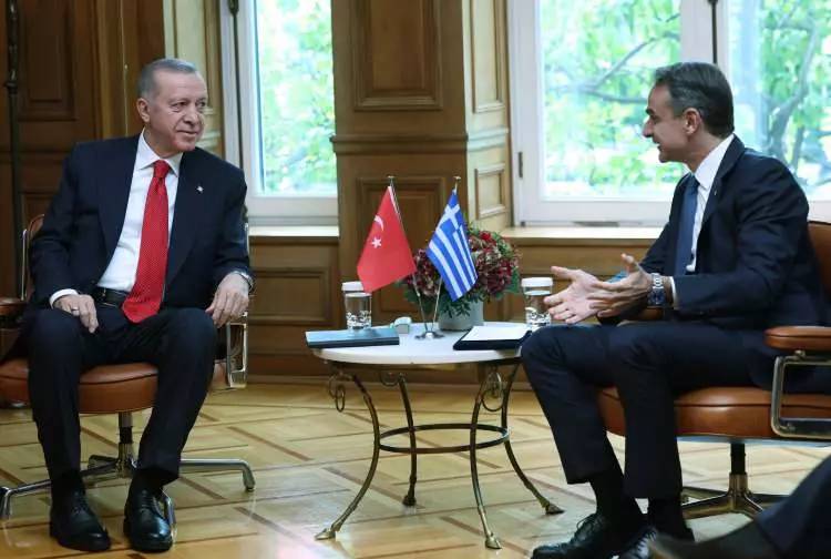 Cumhurbaşkanı Recep Tayyip Erdoğan 6 yıl sonra Atina'da, tarihi görüşme fotoğraflara böyle yansıdı 32
