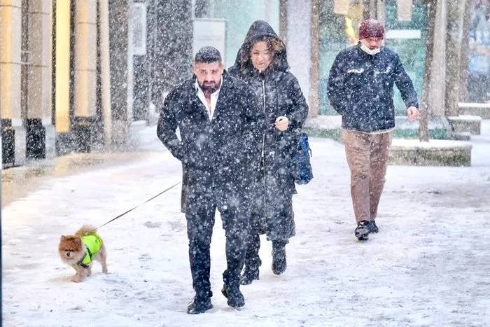 Kar ve yağmur geliyor? İstanbul'a kar yağacak mı? Meteoroloji tarih verdi! 20 aralık Çarşamba hava durumu nasıl olacak? 4