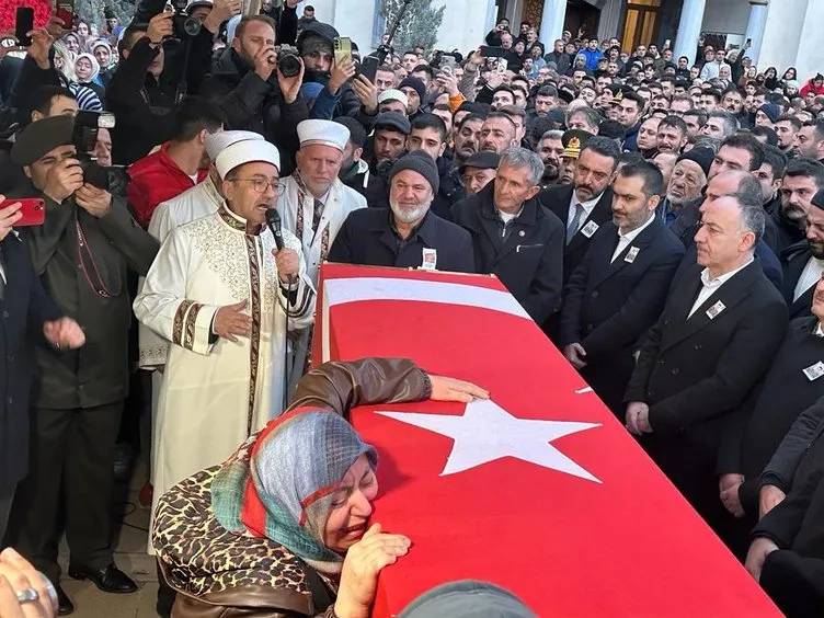 Türkiye Şehitlerini uğurladı, Kahramanlara son görev 16