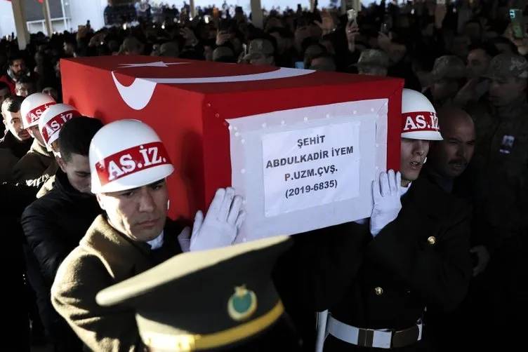 Türkiye Şehitlerini uğurladı, Kahramanlara son görev 3
