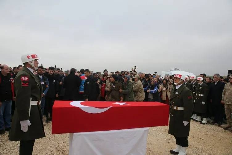 Türkiye Şehitlerini uğurladı, Kahramanlara son görev 7