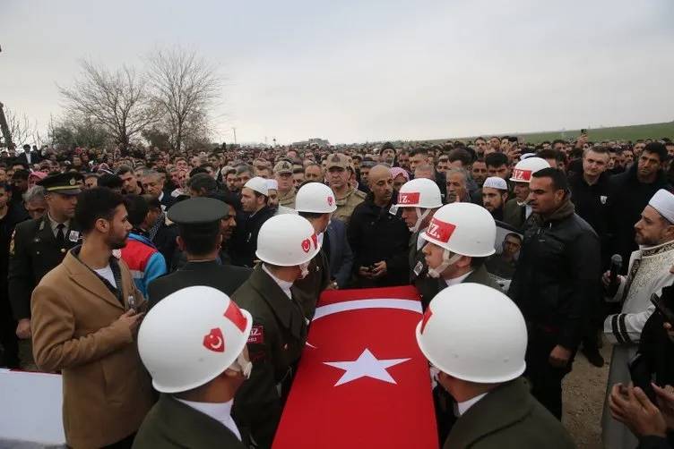 Türkiye Şehitlerini uğurladı, Kahramanlara son görev 8