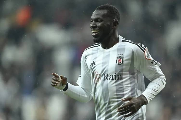 Beşiktaş'ın yeni hocası belli oldu! Fransız teknik direktör ile 1.5+1 yıllık anlaşmaya varıldı 3