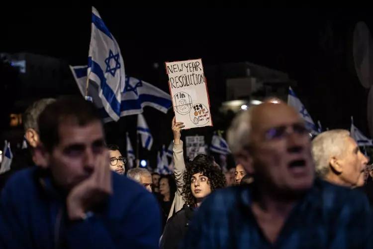 Netanyahu için hesap zamanı yaklaşıyor! İsrail halkı ayaklandı, erken seçim istiyor 15