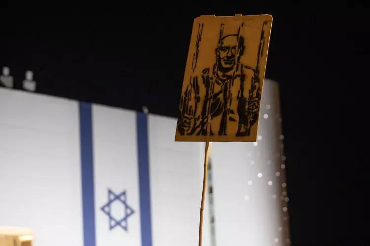 Netanyahu için hesap zamanı yaklaşıyor! İsrail halkı ayaklandı, erken seçim istiyor 20