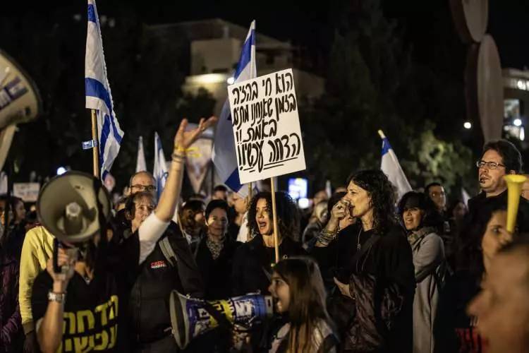 Netanyahu için hesap zamanı yaklaşıyor! İsrail halkı ayaklandı, erken seçim istiyor 9