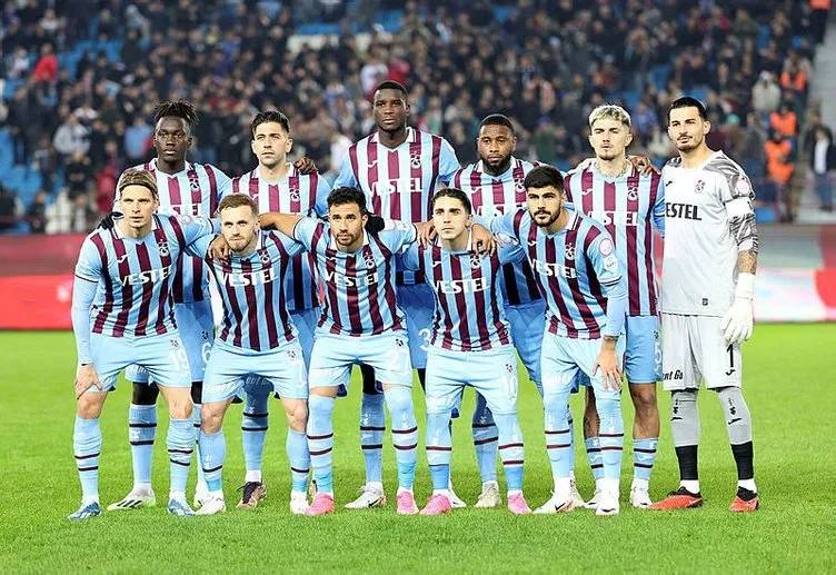 Abdullah Avcı kararını verdi! Trabzonspor'da 7 futbolcu ile yollar ayrılıyor 5