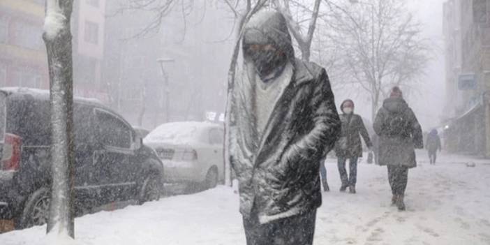 Donacağız! Meteoroloji İstanbul dahil 16 il için alarm verdi, sıcaklıklar 16 derece birden düşecek