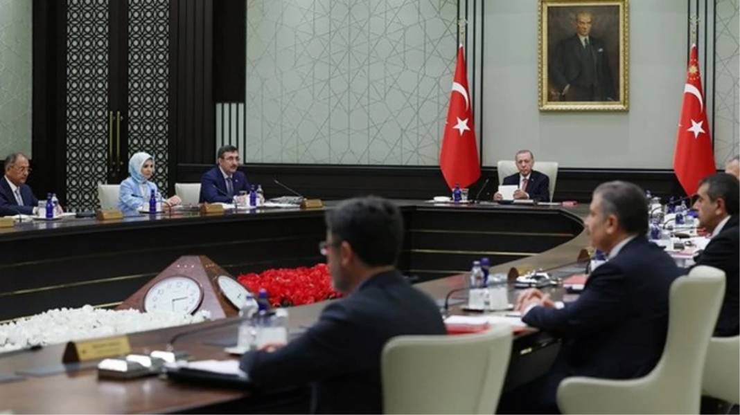 Emeklilerin gözü kulağı bu toplantıda! Kabine bu gün toplanıyor, emekliler Erdoğan'dan müjdeli haber bekliyor 1
