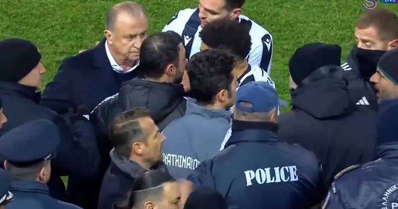 Fatih Terim çılgına döndü, Panathinaikos-PAOK maçında ortalık fena karıştı, çıkan tartışmaya polis ekipleri müdahale etti 1