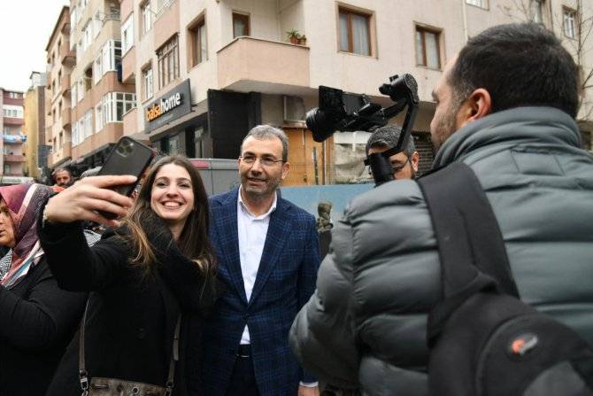 Pendik Belediye Başkan ve adayı Ahmet Cin'den çok konuşulacak seçim çalışması! Kim O? "Ben Ahmet Cin, Pendik Belediye Başkanı" 2