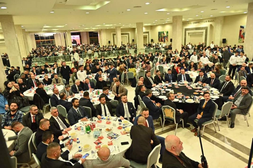 MHP Pendik İlçe başkanlığından ''Pendik bizim, Türkiye Hepimizin'' temalı muhteşem gece 3