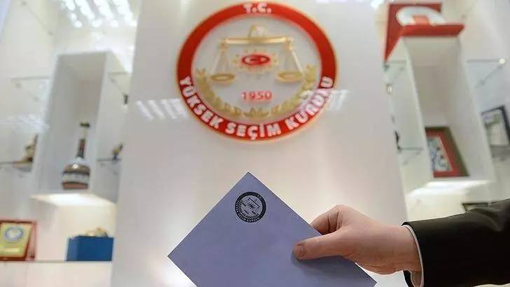 AK Parti elindeki en son yaptırdığı anketi yayınladı! İşte! Kurum ve İmamoğlu arasındaki en güncel anket sonucu 5