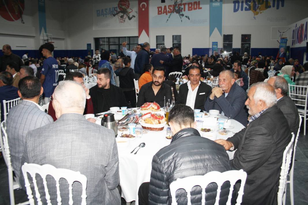 PENDEF'in memleketleri buluşturan geleneksel iftar programına yoğun katılım 8