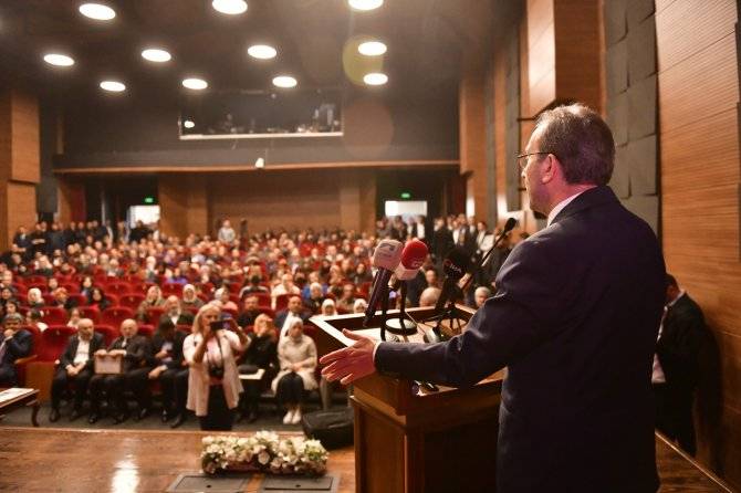 Pendik'te ikinci Ahmet Cin  dönemi, Mazbatasını aldı görevine başladı: ''Şimdi yeni işler zamanı'' 11