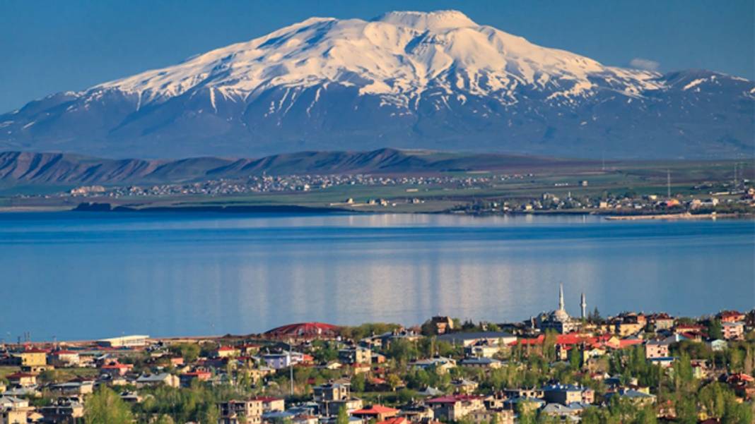 Bugün hava sıcaklıkları ne kadar, yağmur yağacak mı? 7 Haziran Cuma tüm ülke geneli hava durumu ve sıcaklıkları 8