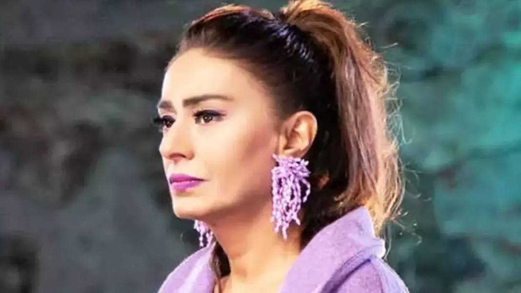 Yıldız Tilbe, baş örtüsü takarak yaptığı paylaşıma takipçilerinden beğeni ve yorum yağdı: 'Ne güzel olmuşsun Yıldız'ım ya' 1