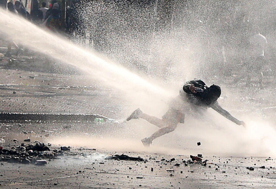 Şili diken üstünde! Acil durum ilanı bile işe yaramadı 13