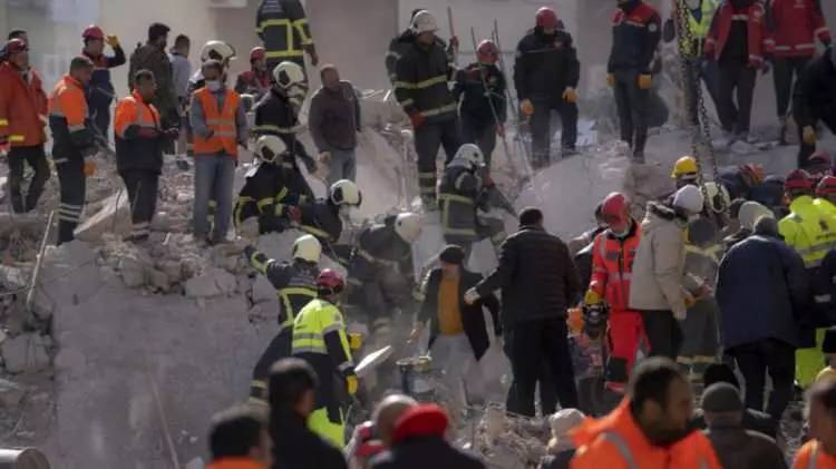 Türkiye'nin yeni deprem fay haritası güncellendi! 30 riskli il belirlendi! İşete güncel fay haritası ve riskli iller 24