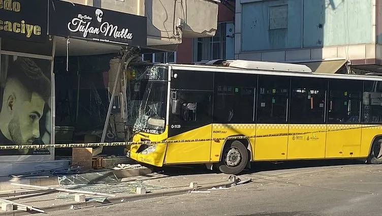 Pendik'te İETT otobüsü iş yerine girdi! Kazada 6 kişi yaralandı 3