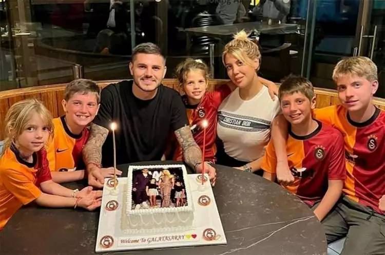 Mauro Icardi'den Wanda Nara'ya beklenmedik gol geldi! Daha önce takipten çıkarmıştı, şimdi ise... 5