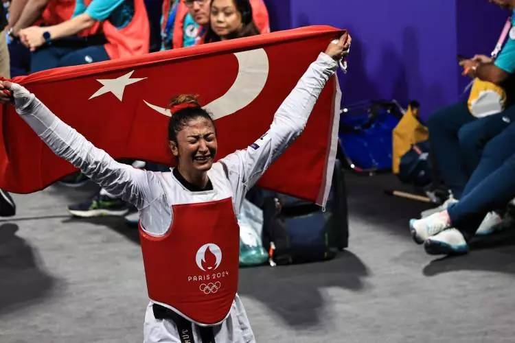 Paris 2024 Yaz Olimpiyat oyunları sona erdi! Türkiye olimpiyatlarda hangi branşta kaç madalya kazandı? 12