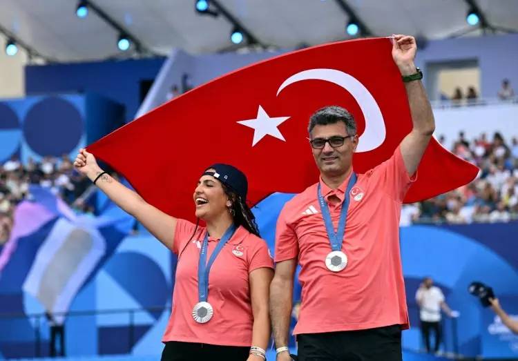 Paris 2024 Yaz Olimpiyat oyunları sona erdi! Türkiye olimpiyatlarda hangi branşta kaç madalya kazandı? 6