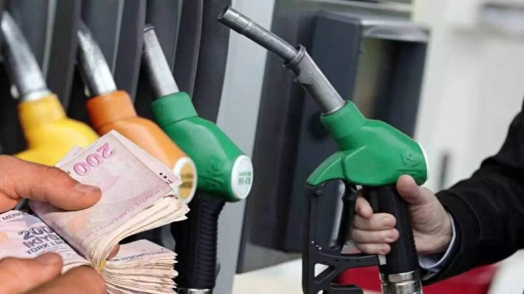 Akaryakıtta düşüş var mı! Güncel akaryakıt fiyatları ne kadar? 22 Ağustos 2024 perşembe benzin, motorin, LPG, ve brent petrol fiyatları 1