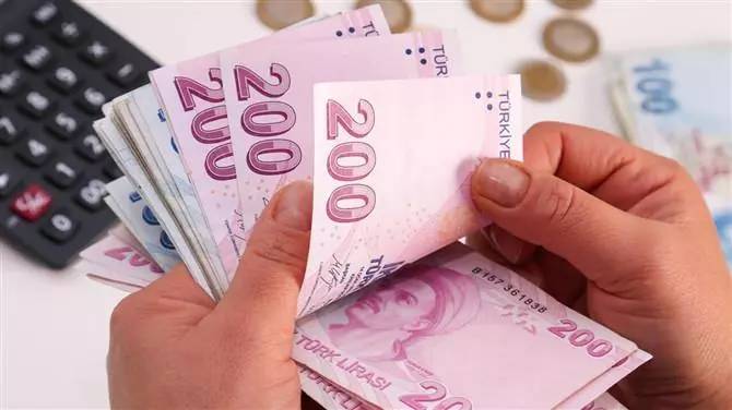 Emekli promosyonlarında kesenin ağzı açıldı! Hangi banka ne kadar veriyor? 13 Banka promosyon rakamlarını açıkladı 15