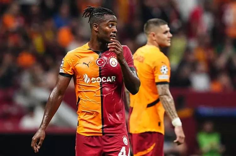 Dünyaya rezil olduk! Galatasaray- Young Boys maçında çıkan olaylar manşetlere böyle taşındı: Türkiye'de çılgınlık 7