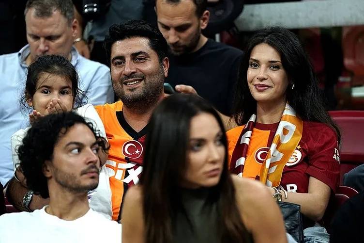 Ünlü spor yazarları Young Boys maçı sonrası Okan Buruk'u yerden yere vurdular! ''Okan Buruk dün gece intihar etti'' 21