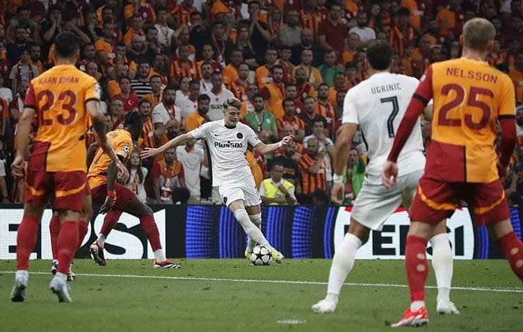 Ünlü spor yazarları Young Boys maçı sonrası Okan Buruk'u yerden yere vurdular! ''Okan Buruk dün gece intihar etti'' 24