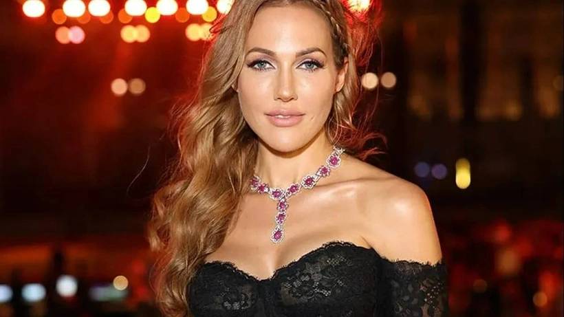 Böyle bir meslek Türkiye'de yok! Meryem Uzerli'nin eski mesleği ağızları açık bıraktı! 2