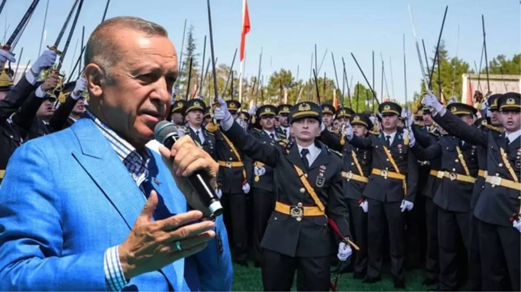 Kılıçlı subaylar yemin krizi büyüyor! Erdoğan çok sert konuştu: Bu kılıçları kime çekiyorsunuz 1