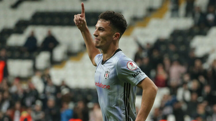 Herkesin gözü Beşiktaş'ın genç oyuncusunda! 4