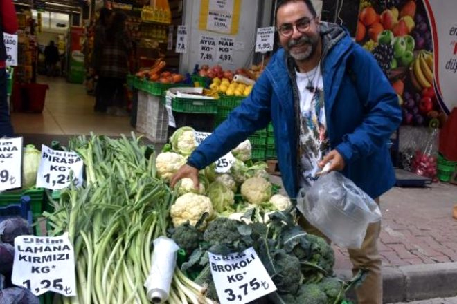 Muhteşem Yüzyıl dizisinde 'Şeker Ağa' rolünü oynayan Yüksel Ünal 65 kilo verdi 3